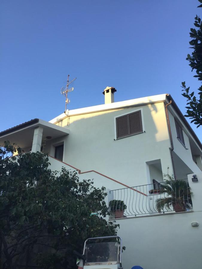 לינה וארוחת בוקר לה מדלנה L'Asfodelo מראה חיצוני תמונה